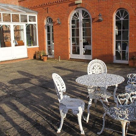Aylestone Court Hotell Hereford Exteriör bild